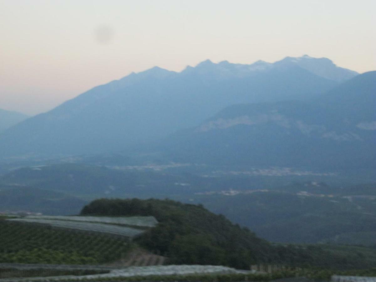 Appartamento Widmann กอเรโด ภายนอก รูปภาพ